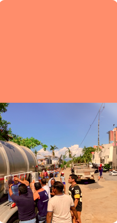 Pipas de agua, Bonafont llevando agua a las comunidades vulnerables